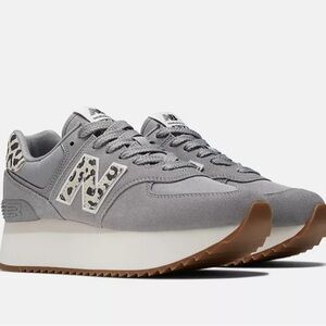 New Balance 574+ Platform Sneakers Gray Leopard Detail Women’s Size 6.5 like new
